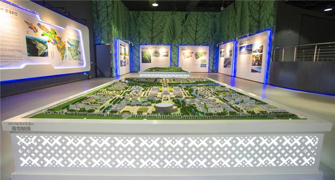 纯美新城精品规划模型展区.jpg