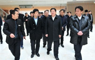 01顾国标以宜兴为学习标杆 全面实现海安又好又快发展.jpg 01顾国标以宜兴为学习标杆 全面实现海安又好又快发展.jpg