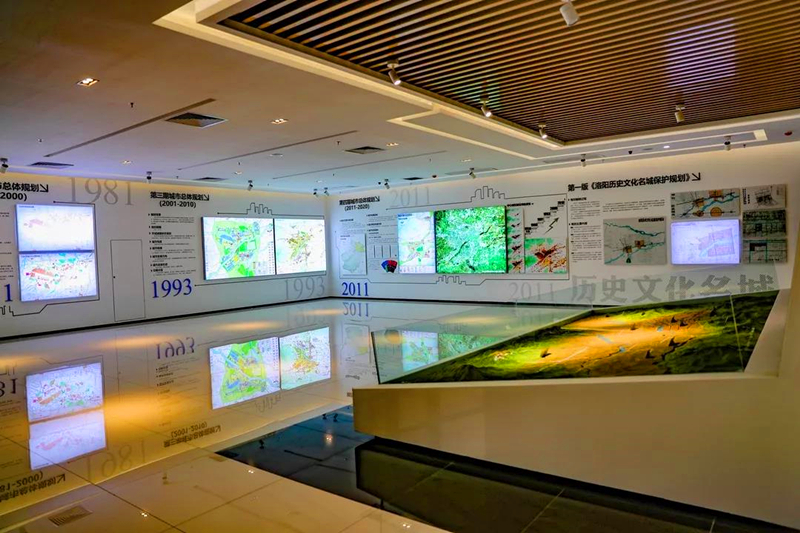 规划沿革展厅.jpg