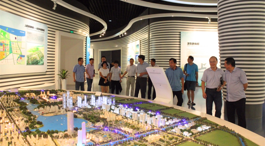 省十三届人大代表一行参观绍兴市上虞区城市规划展览馆.jpg 省十三届人大代表一行参观绍兴市上虞区城市规划展览馆.jpg