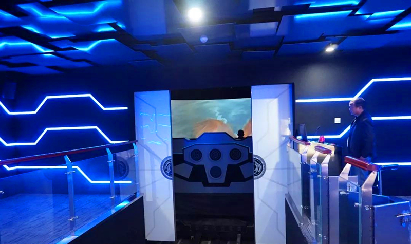 VR飞行影院.jpg